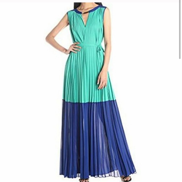 maxi dress adelaide